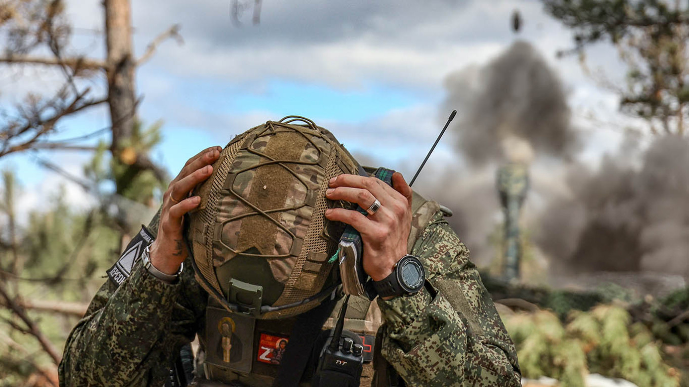  Российский военнослужащий артиллерийского дивизиона. Алексей Коновалов / ТАСС